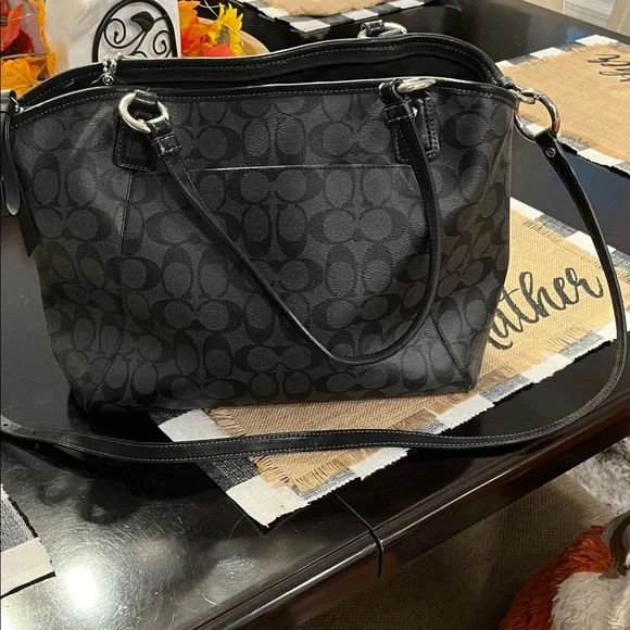Coach Gray and Black Signature Shoulder Bag - Picture 3 of 3